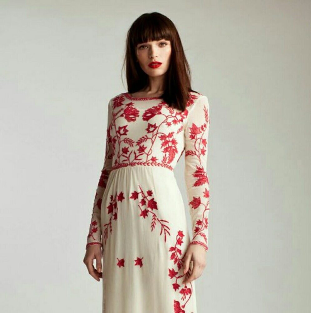Alice by temperly white and red dress